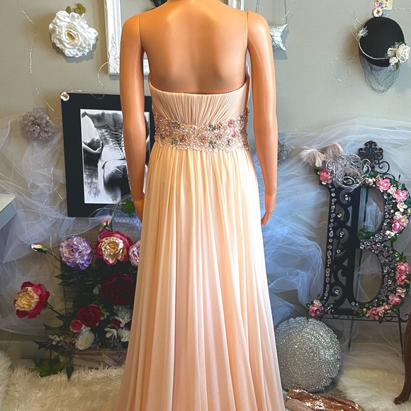 peach beaded dress Women's Paradise Calling Peach Multi Tropical Print Beaded Strap Maxi Dress | Color: Orange | Size: S main image 1